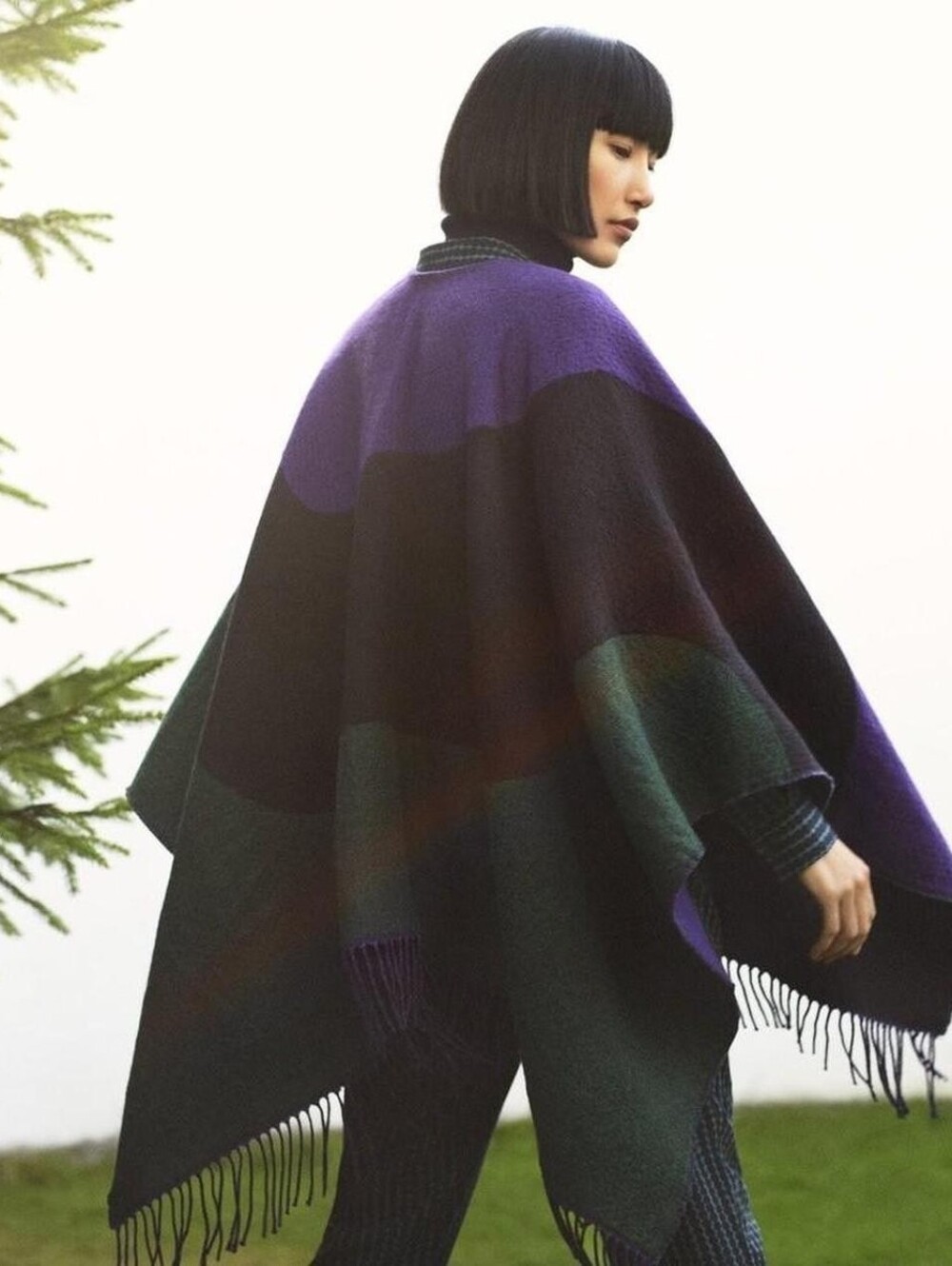 Marimekko x Uniqlo 2Way Stole poncho wrap scarf fringe Reversible - Picture 7 of 7